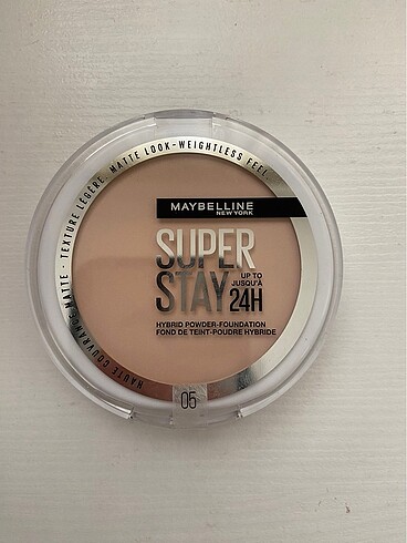 Maybelline Super Stay Fondöten Pudra 05