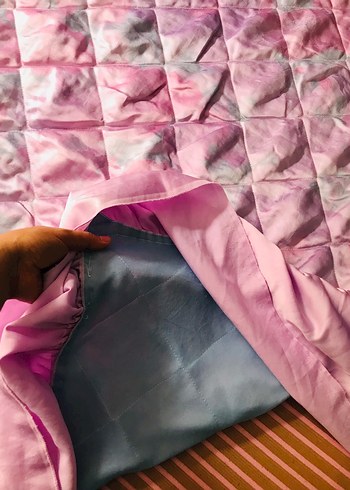 Mor Tonlarda Batik Desenli Yatak Örtüsü Takımı 3 parça - Görsel 6