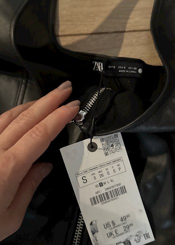 s Beden Fermuarlı Siyah Deri Kadın Büstiyer