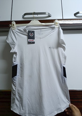 Kadın Beyaz Kısa Kollu Spor Tişört - Görsel 2