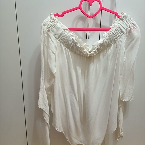 H&M Kayık yaka bluz
