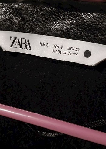 Zara Düğmeli Siyah Deri Kadın Ceket