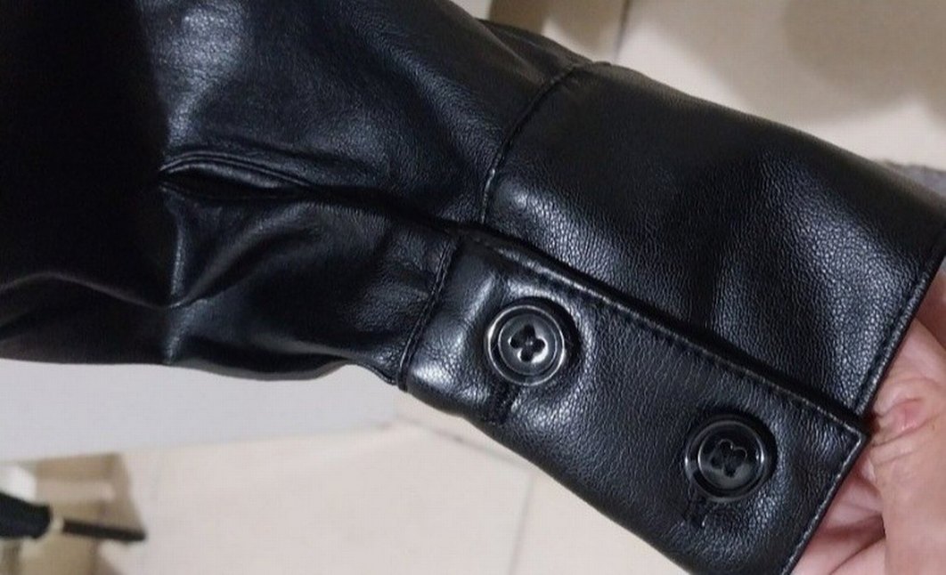 Düğmeli Siyah Deri Kadın gömlek - Görsel 4