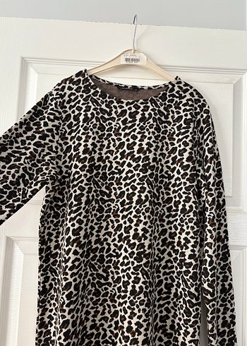 LC Waikiki Leopar Desenli Uzun Kollu triko Midi Elbise
