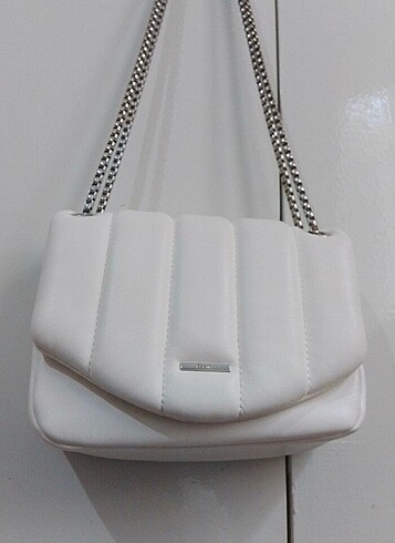 Bershka Beyaz Çanta - Görsel 3