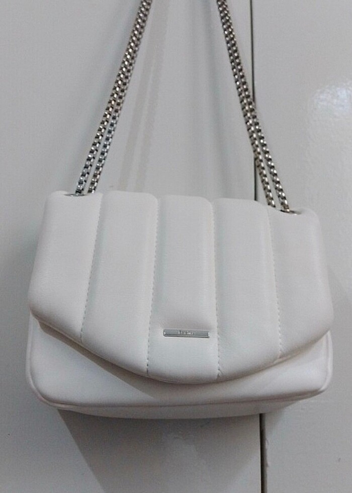 Bershka Beyaz Çanta - Görsel 3