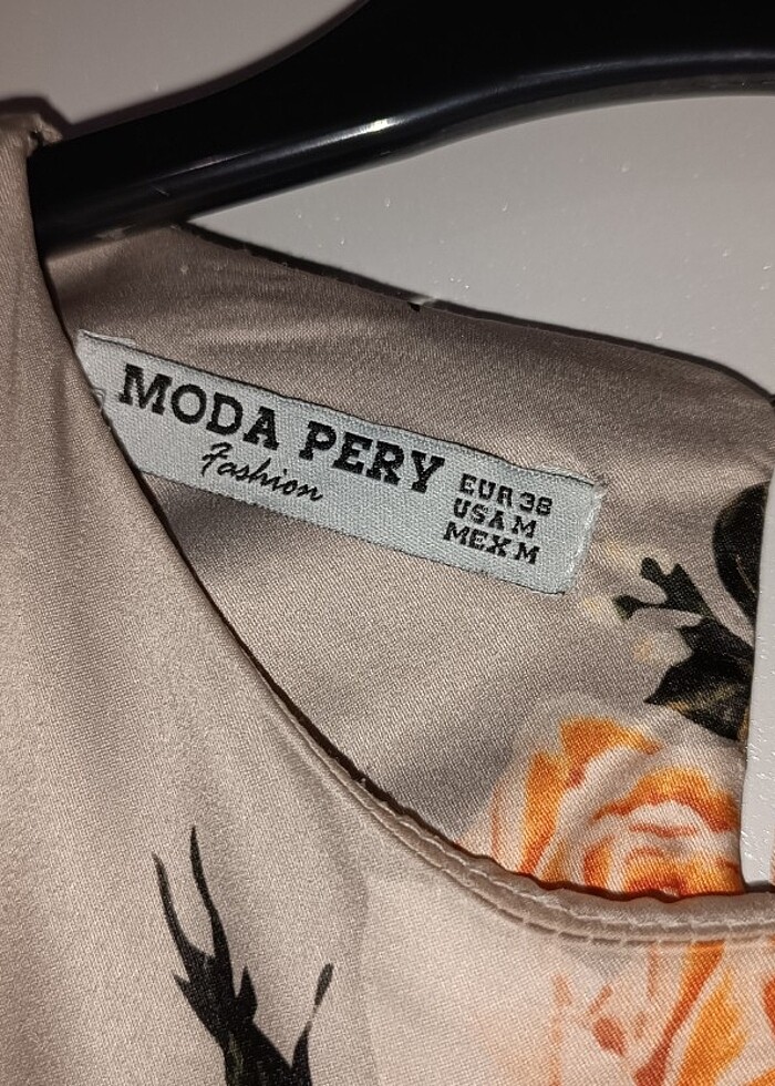 Saten elbise - Görsel 3