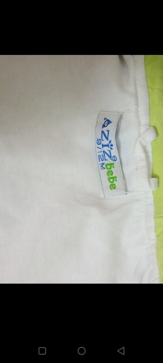 Kapüşonlu Erkek Çocuk Beyaz yağmurluk - Görsel 5