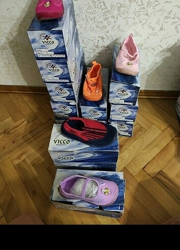 Vicco Havuz ve deniz ayakkabısı