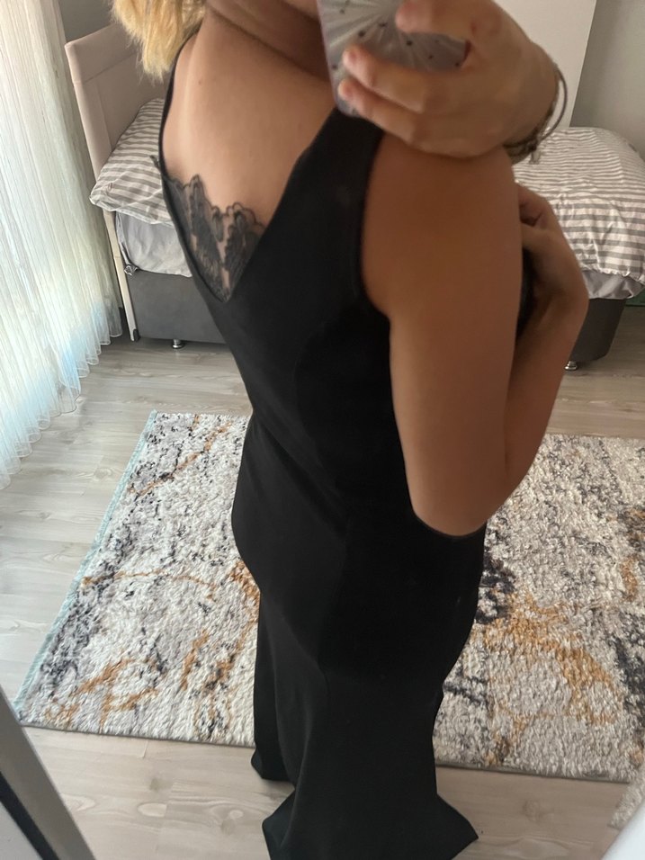 Siyah V Yaka Midi Kadın Elbise - Görsel 2