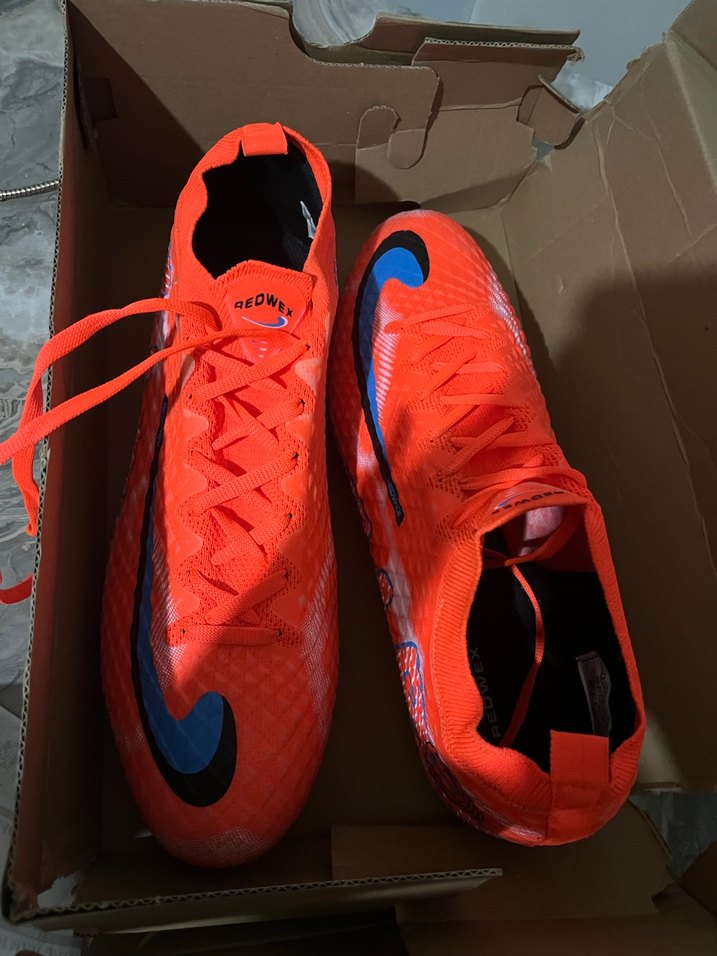 Erkek Kırmızı Bağcıklı Futbol Ayakkabısı - Görsel 2