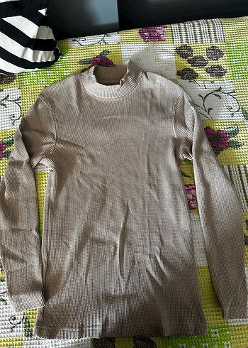 Bershka uzun kolu üst - Görsel 2