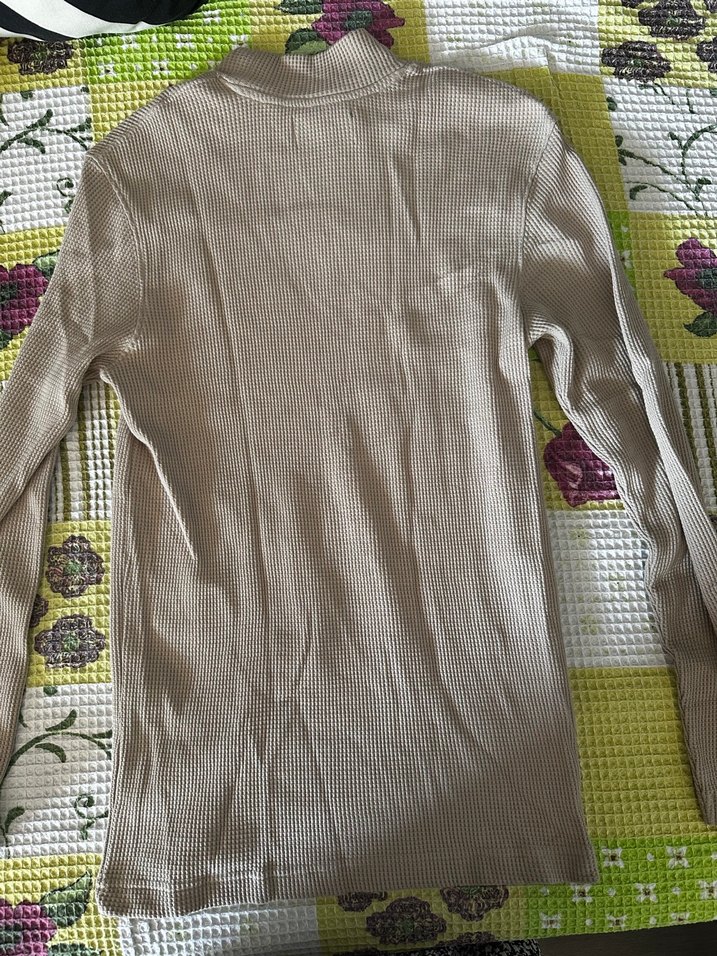 Bershka uzun kolu üst - Görsel 4