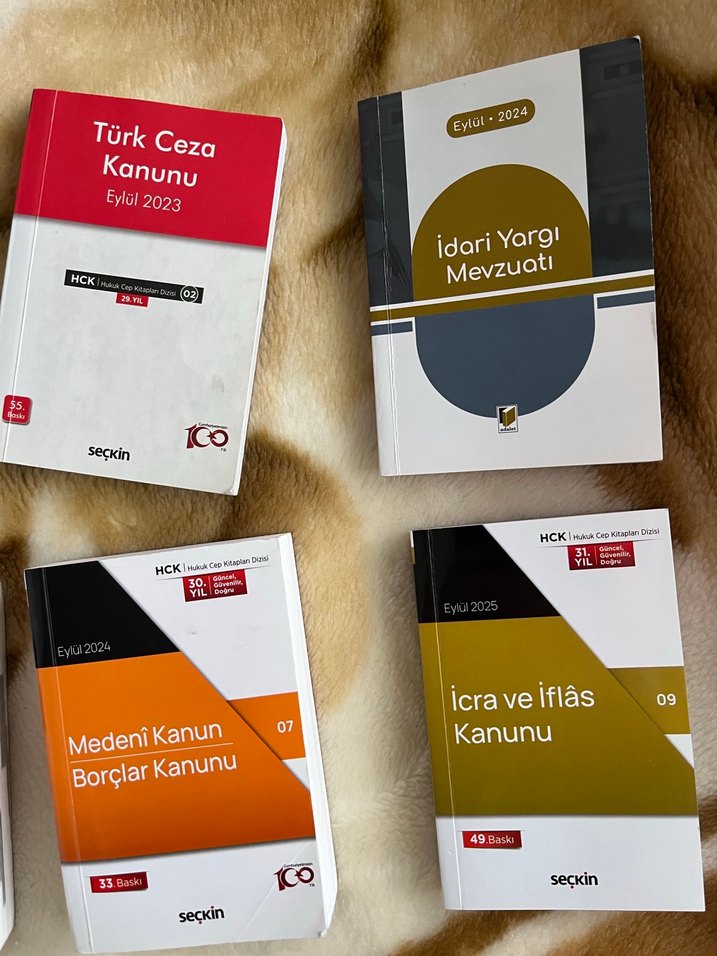 6 adet kanun Ceza, Medeni, Vergi Kanunları - Görsel 3