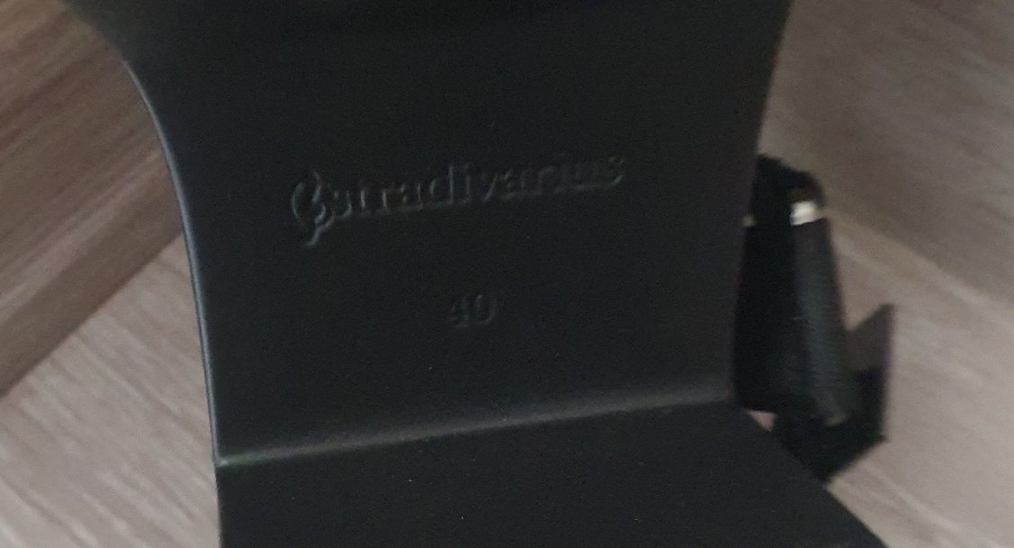 Siyah Toka Detaylı Dolgu Topuklu Kadın Sandalet - Görsel 4