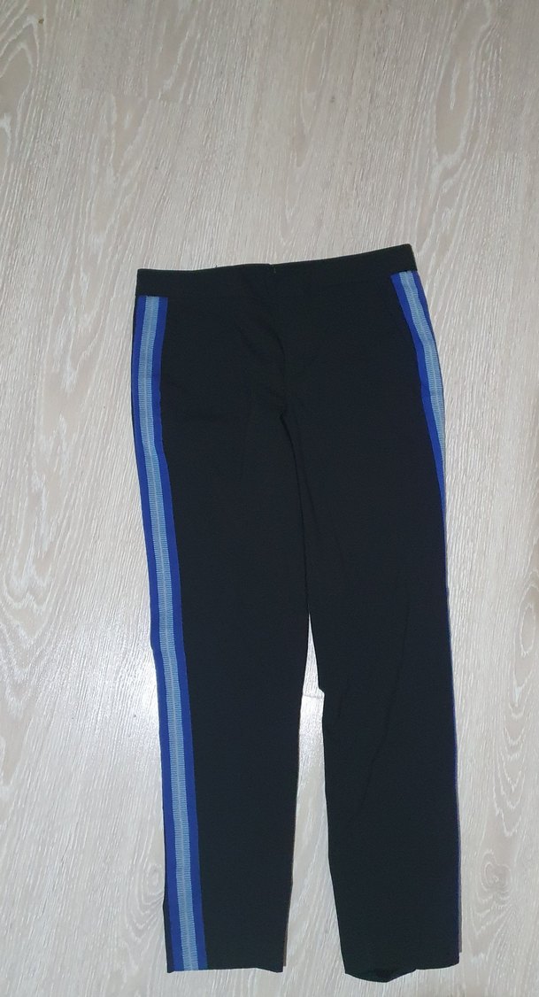 Mavi Şeritli Kadın Kısa Kumaş Pantolon - Görsel 3