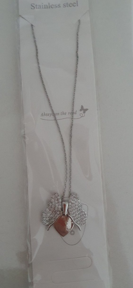 Gri Kelebek Detaylı Zincir Kolye - Görsel 5