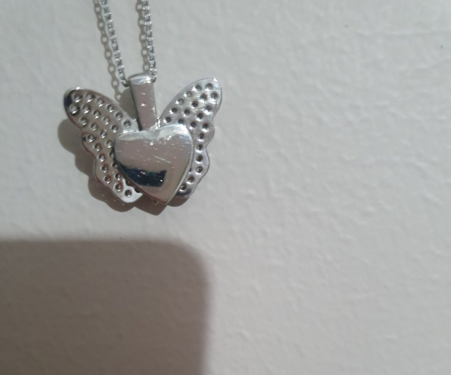 Gri Kelebek Detaylı Zincir Kolye - Görsel 3