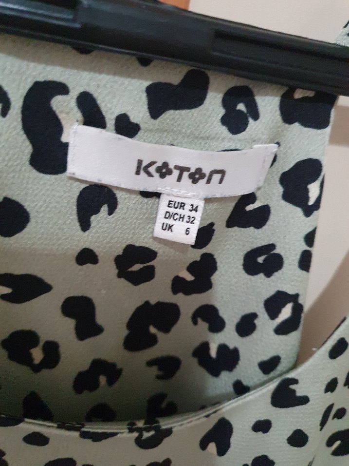 Desenli Askılı Kadın Bluz - Görsel 4