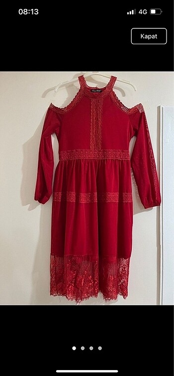 Kırmızı Elbise