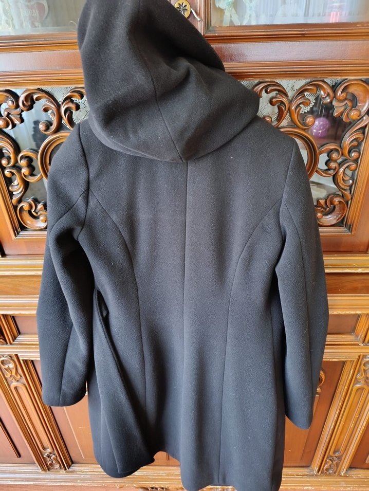 Siyah Kadın Kaban - Görsel 3