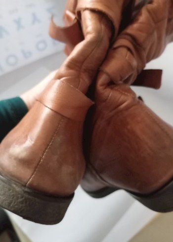 Kahverengi Tokalı Deri Dizüstü Kadın Çizmesi - Görsel 2