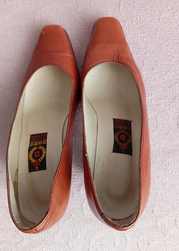 Klasik Taba Deri Dolgu Topuklu Kadın Ayakkabı - Görsel 3