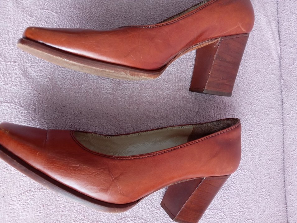 Klasik Taba Deri Dolgu Topuklu Kadın Ayakkabı - Görsel 5