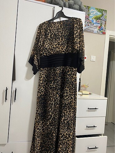 leopar elbise