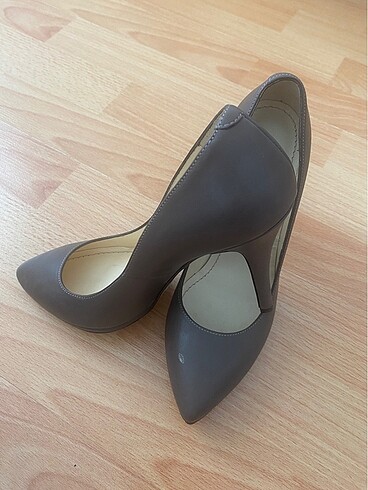 inci İnci stiletto
