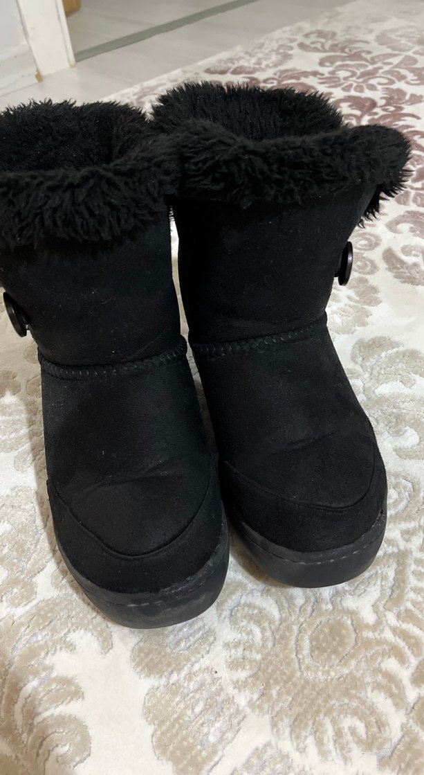 Kürklü Siyah Kız Botu - Görsel 3