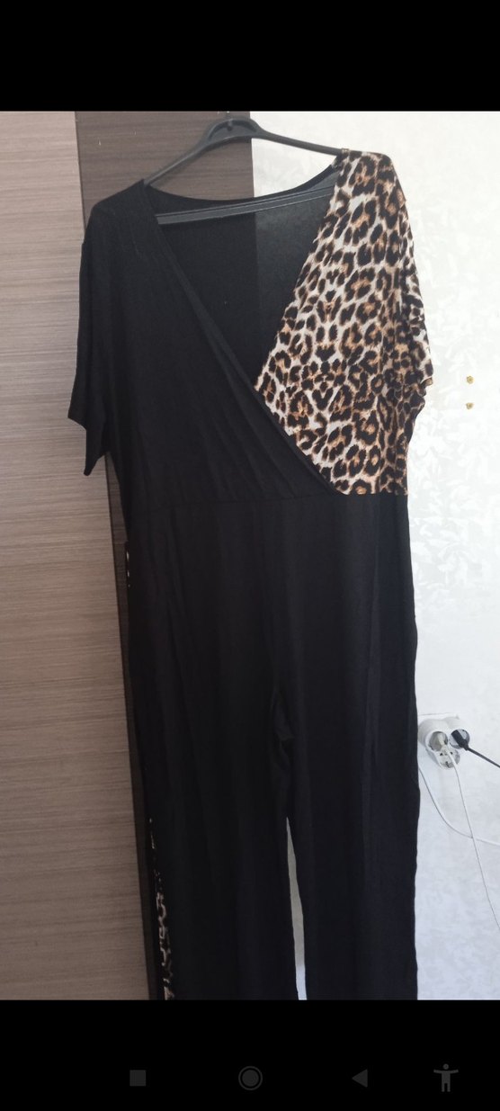 Leopar Desenli V Yaka tulum - Görsel 4