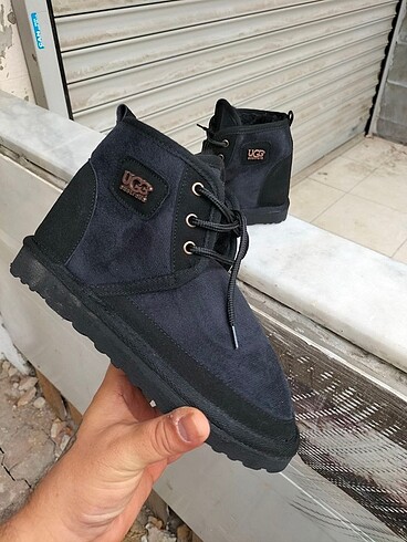 Ugg ugg bot siyah