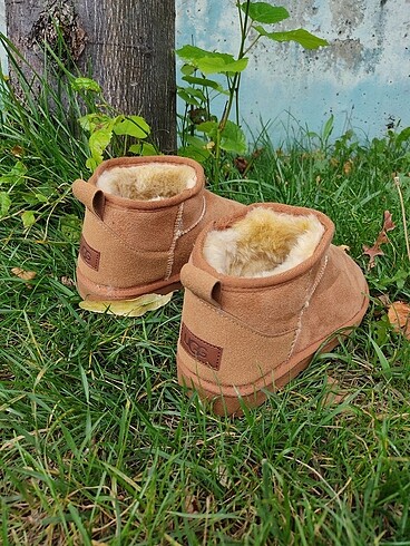 37 Beden camel Renk UGG ULTRA MİNİ TABA BOT