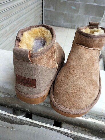 37 Beden camel Renk UGG ULTRA MİNİ VİZON BOT