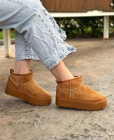 Ugg platform