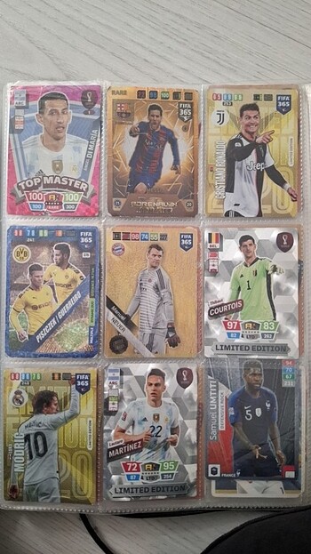 Futbol kartları Messi Ronaldo.. 