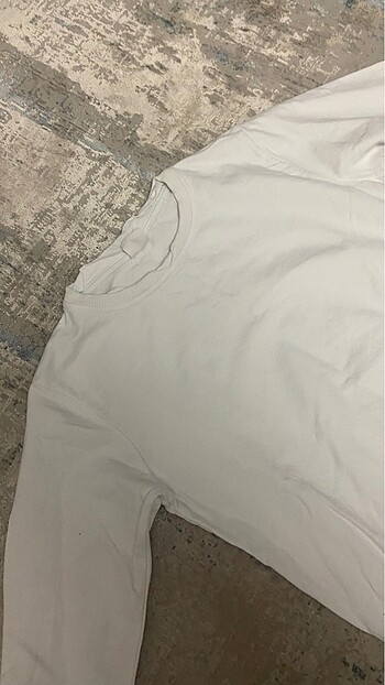 Zara Sweatshirt