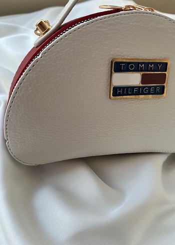 Tommy Hilfiger TOMMY HİLFİGER Kadın El Çantası