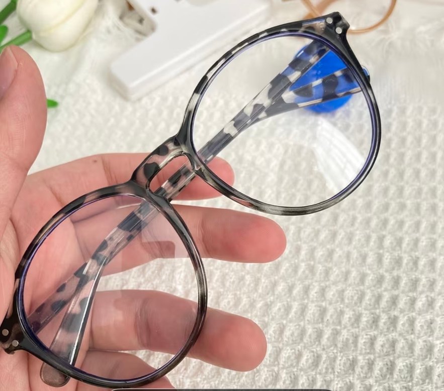 Leoparlı Numarasız Aksesuar Gözlük - Görsel 4