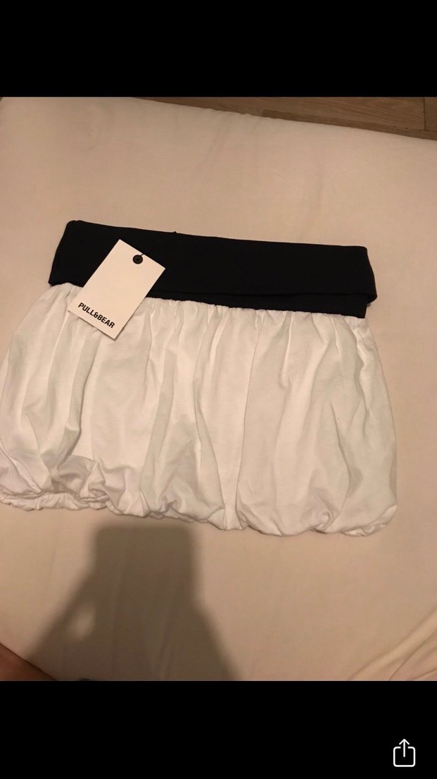 PULL&BEAR Beyaz Pileli Mini Balon Etek - Görsel 3