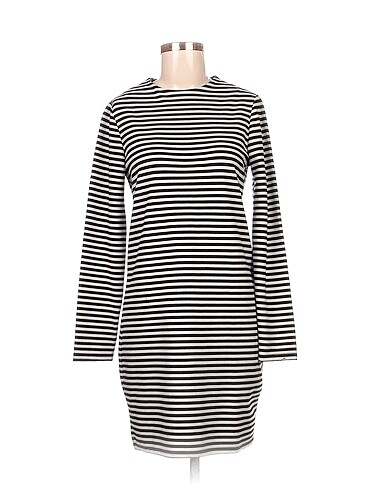 Vero Moda Kısa Elbise %70 İndirimli.
