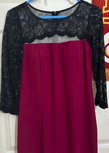 Bordo Dantel Detaylı Uzun Kollu Midi Elbise