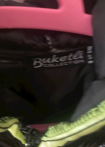 Siyah Mini Yüksek Yakalı Fermuarlı Kışlık Kadın Ceketi - Görsel 2