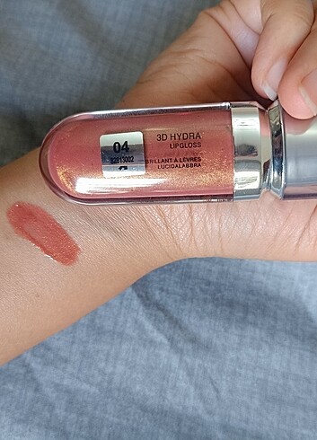 Kiko 04 no kiko lipgloss 