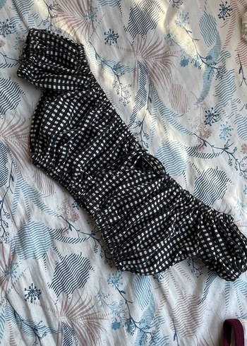 Kadın Siyah Pilili Strappy Bluz