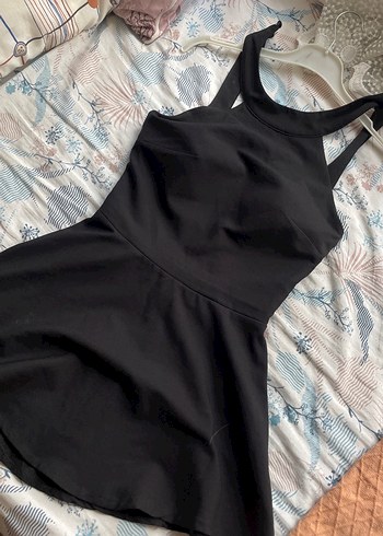 Siyah Askılı Midi Fit Elbise
