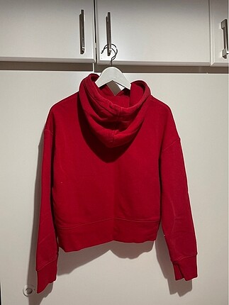 m Beden kırmızı Renk Zara kırmızı sweatshirt