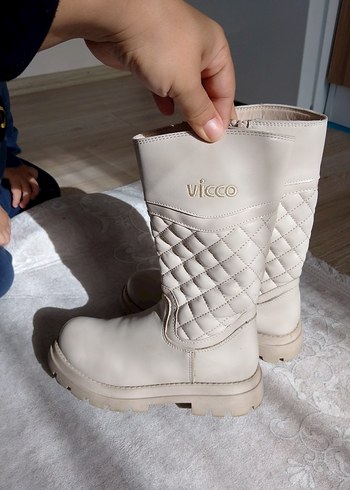 Kız Çocuk Bej Deri Fermuarlı Bot - Görsel 2