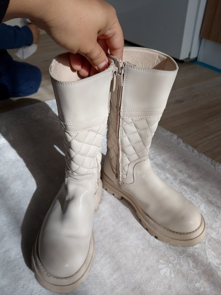 Kız Çocuk Bej Deri Fermuarlı Bot - Görsel 3